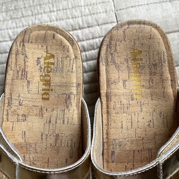 Alegria Krystal Leather Adjustable Slide Sandals Champagne SZ 37 - Picture 11 of 16